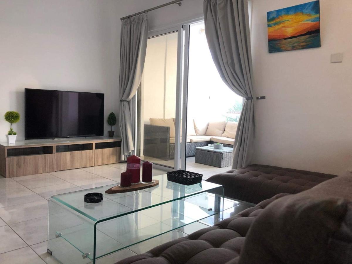 Luxury Suites Apartament Ayia Napa