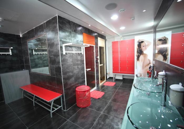 Apartament Luxury Suites
